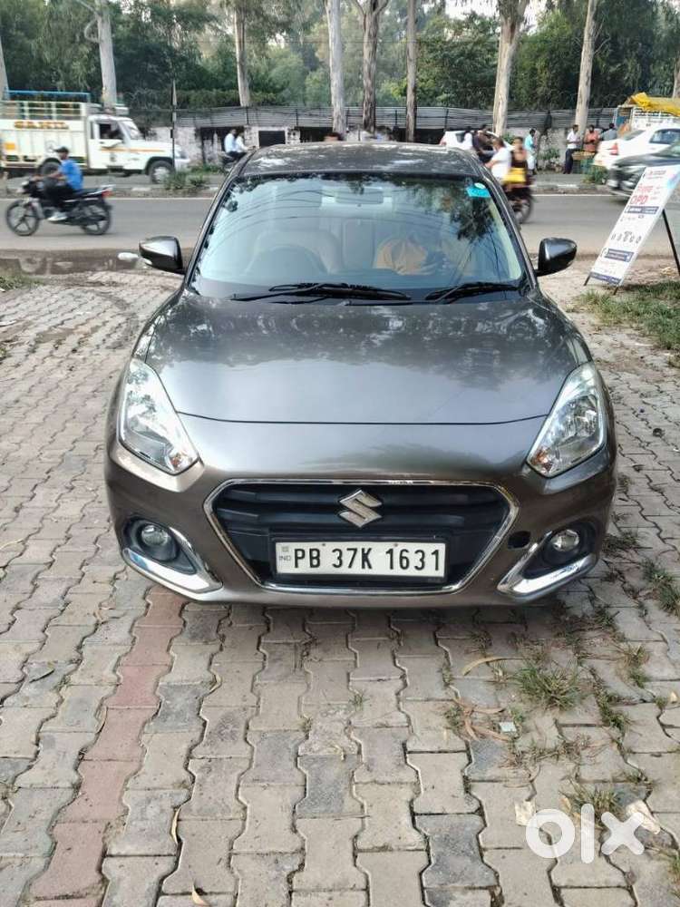 Maruti Suzuki Dzire 1.2 Vxi, 2022, Petrol