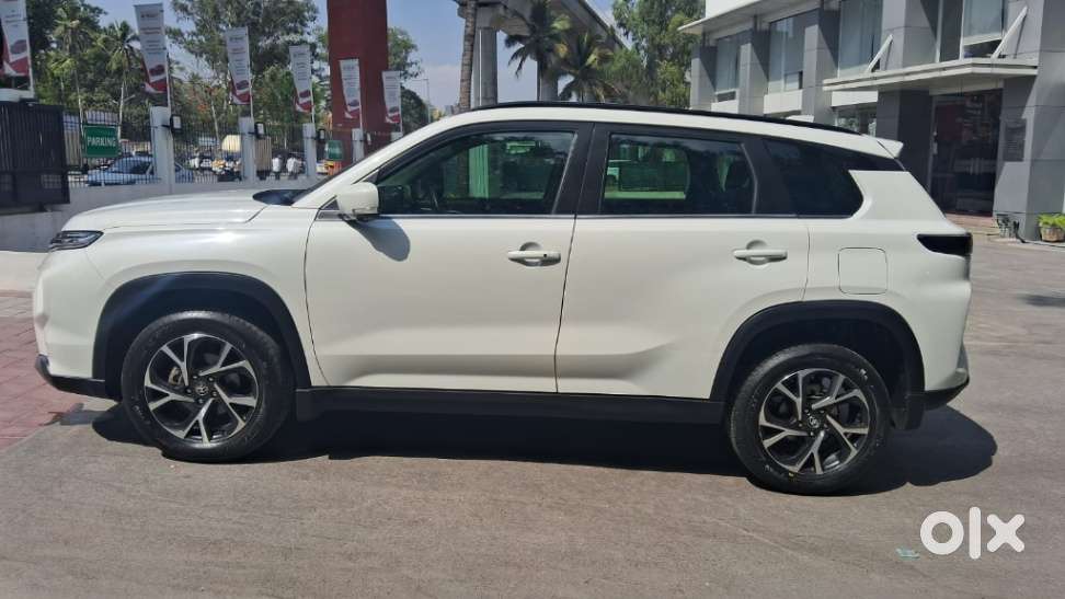 Toyota Urban Cruiser Hyryder 1.5 V Neo Drive, 2024, Petrol