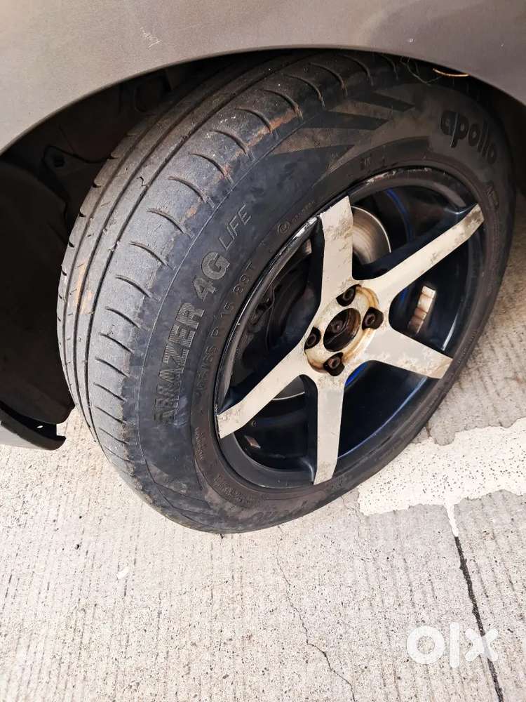 4 New Tyre 
Running  : 87,500 Km Genuinely 
Insurance : 2027 Validit