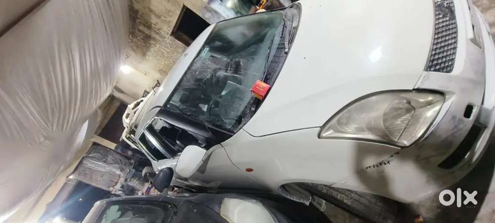 Maruti Suzuki Swift Dzire 2010