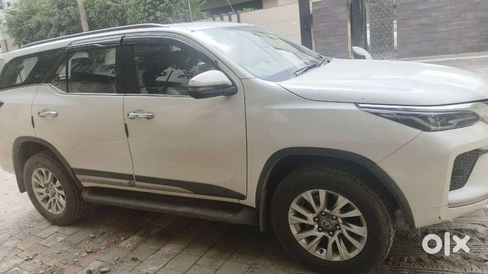 Toyota Fortuner 4x4 Mt 2.8 Diesel, 2022, Diesel