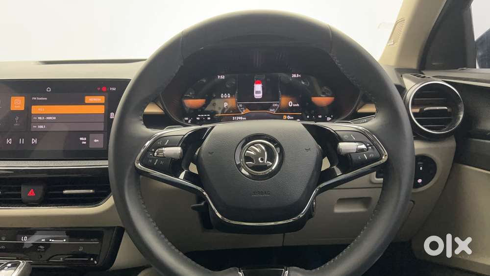Skoda Slavia Style 1.5l Tsi Dsg, 2023, Petrol