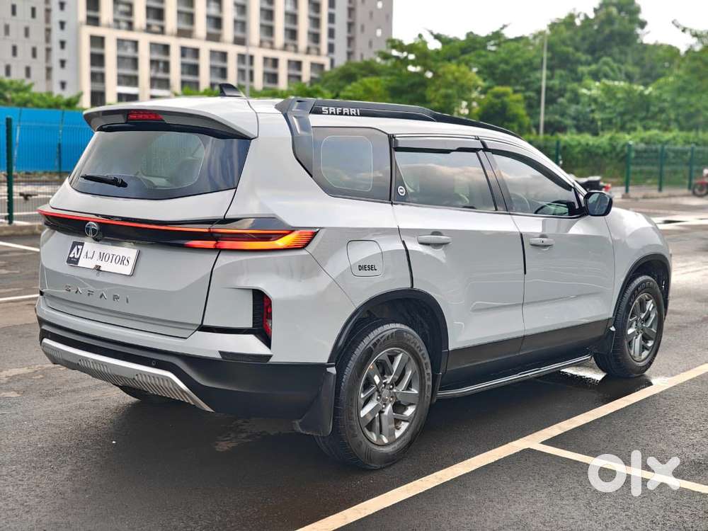 Tata Safari Pure Plus S, 2024, Diesel