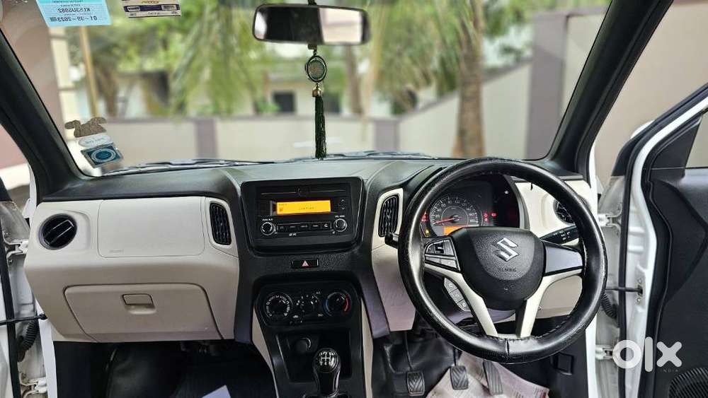 Maruti Suzuki Wagon R Zxi, 2023, Petrol