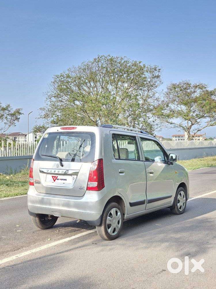 Maruti Suzuki Wagon R Vxi Amt1.2, 2018, Petrol