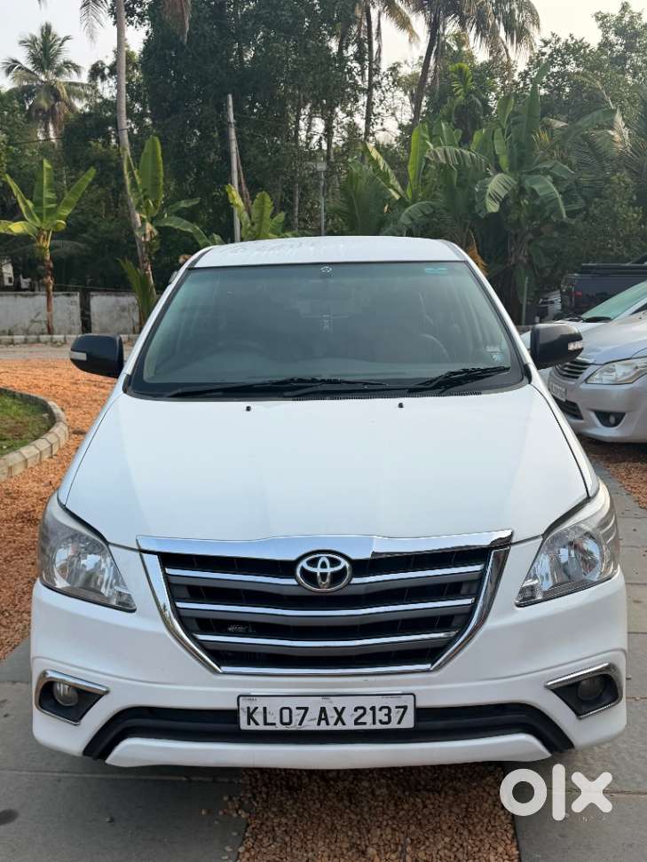 Toyota Innova, 2005