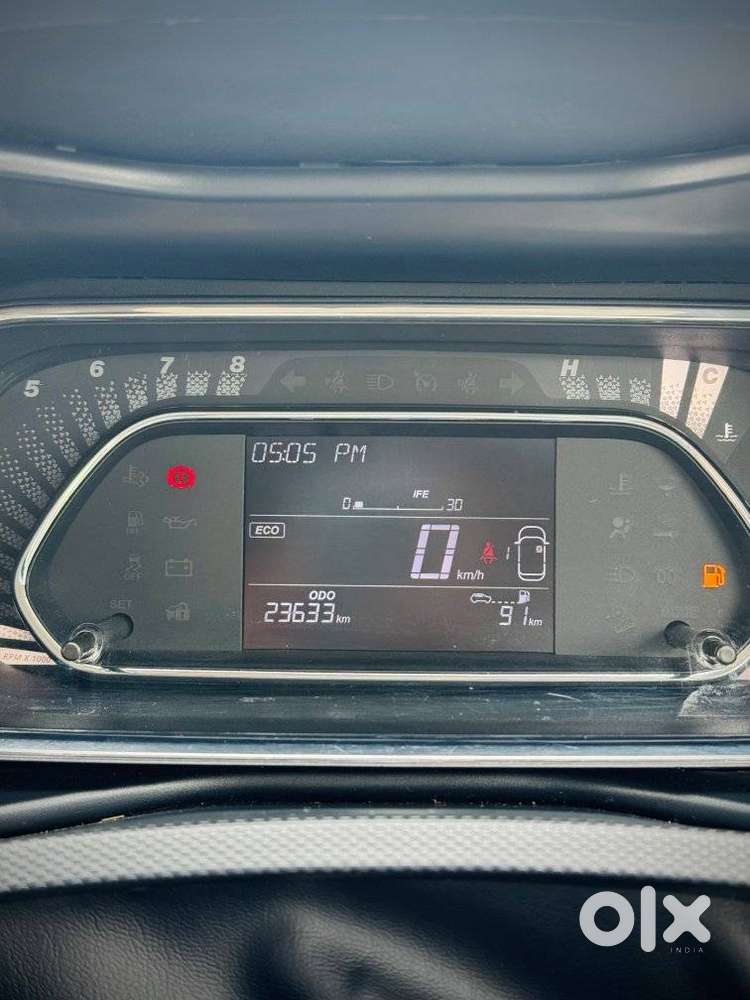 Tata Nexon Smart 1.2 Revotron Petrol 5 Mt, 2024, Petrol