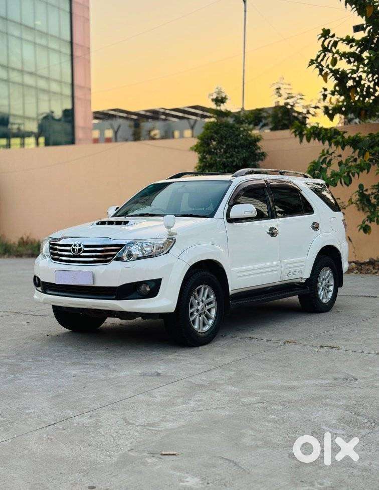 Toyota Fortuner 3.0 Ltd, 2014, Diesel