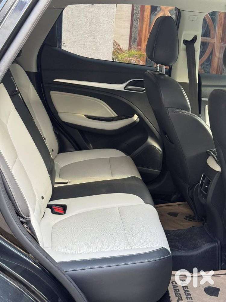 Mg Astor Smart Cvt Black Storm, 2024, Petrol
