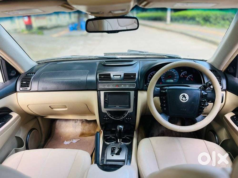 Mahindra Rexton, 2013, Diesel