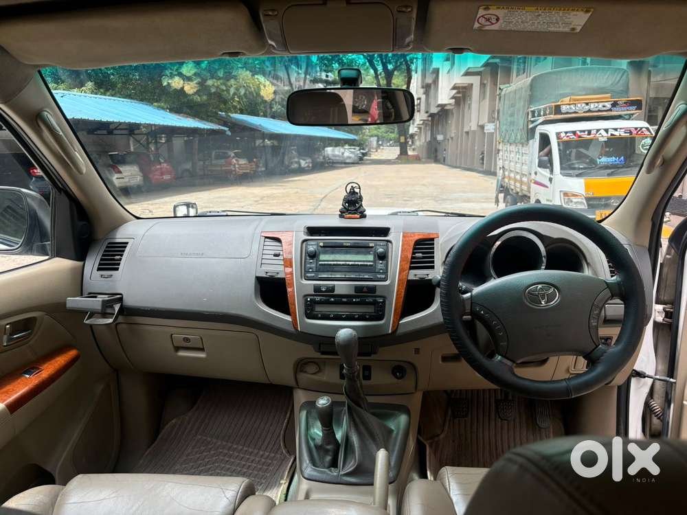 Toyota Fortuner 3.0 4x4 Manual, 2011, Diesel