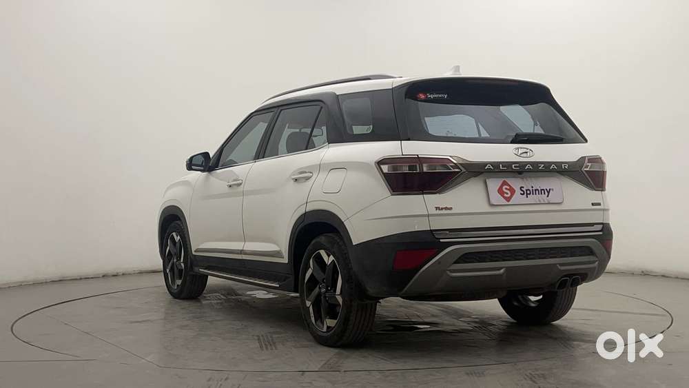 Hyundai Alcazar Signature (o) 6 Str 1.5 Petrol Dct, 2023, Petrol