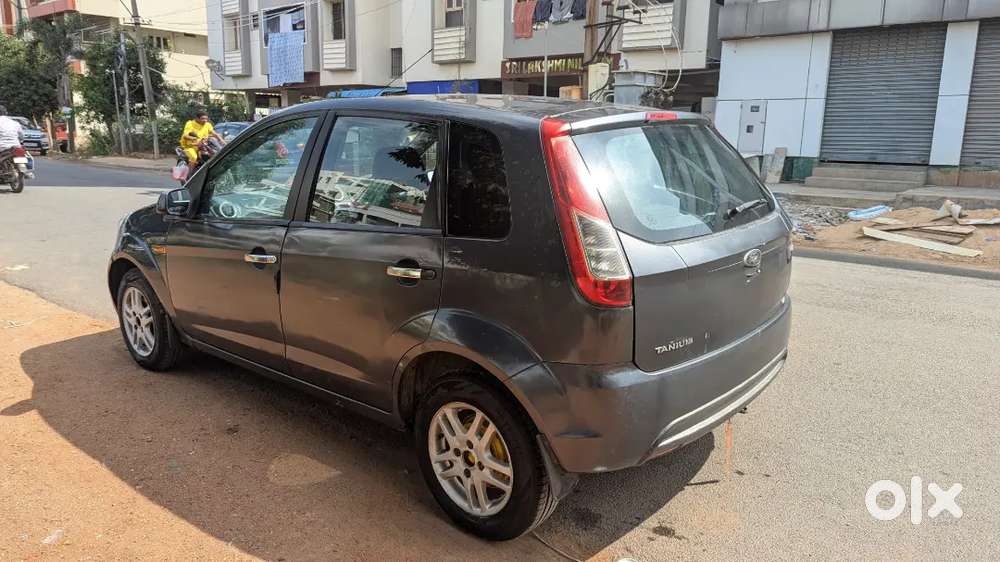 Ford Figo 2013 Diesel Well Maintained