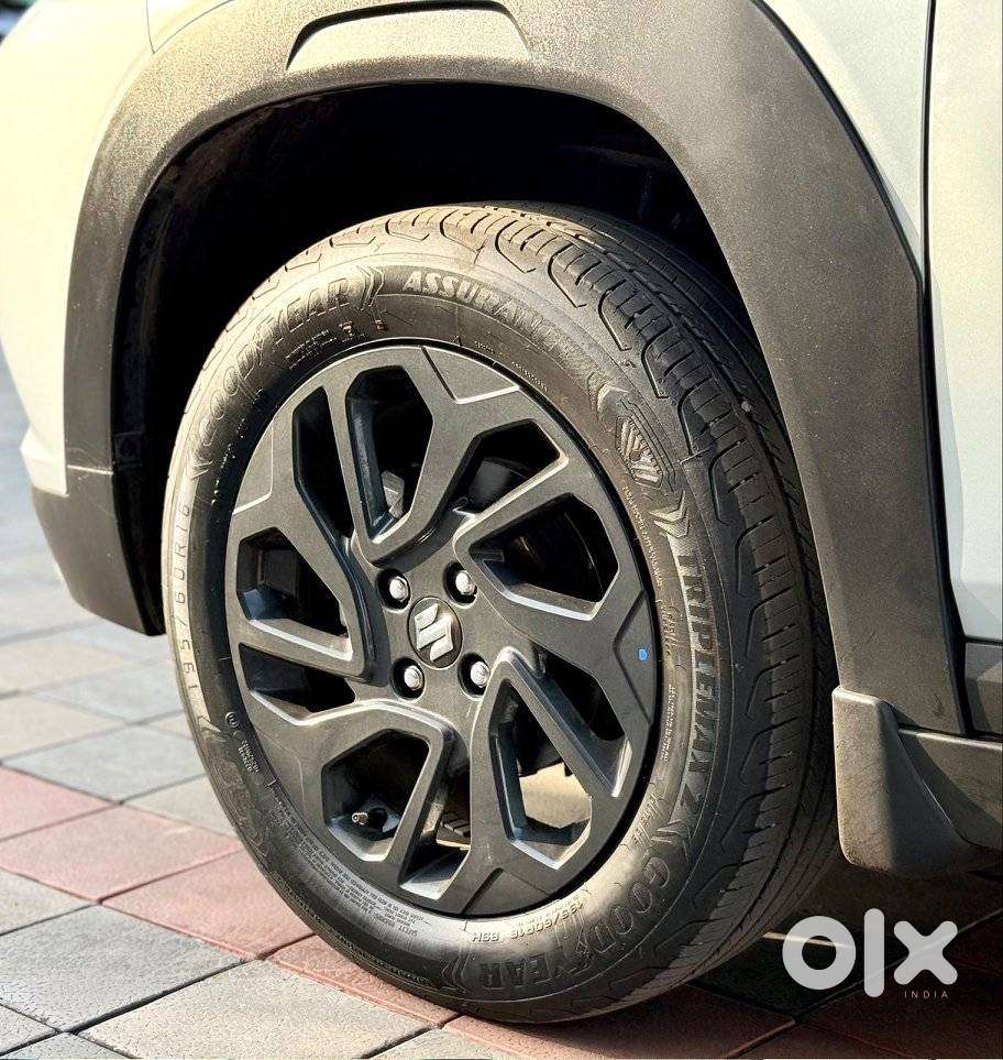 Maruti Suzuki Fronx Delta 1.2 Ags, 2025, Petrol