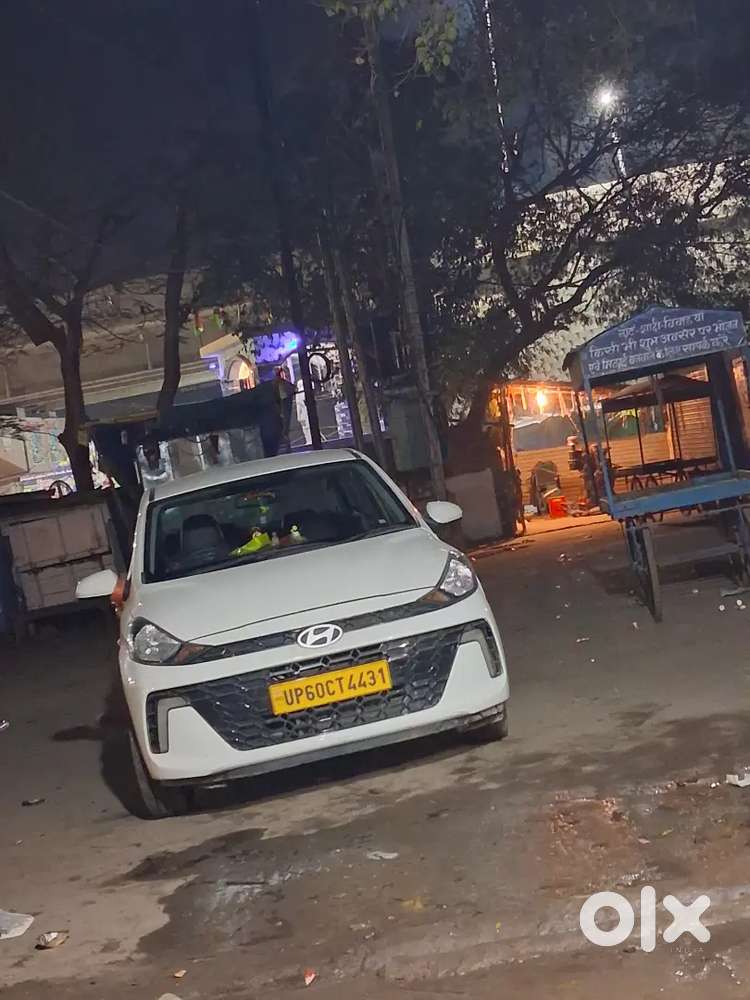 Mere Ko Yaha Nhi Rehna Hai Abb Isliye Gadi Ko Bech Rhe Hai