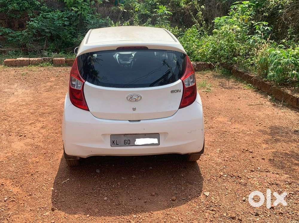 Hyundai Eon 2014 Petrol White