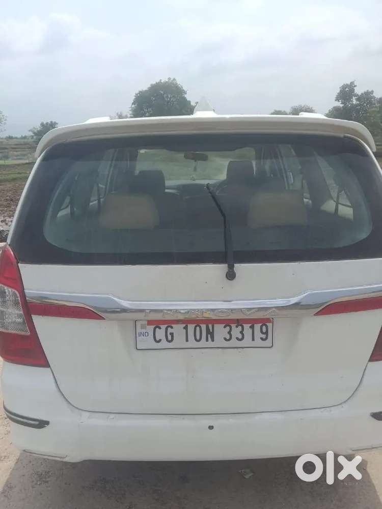 Toyota Innova Vx 2012 Diesel 8 Str