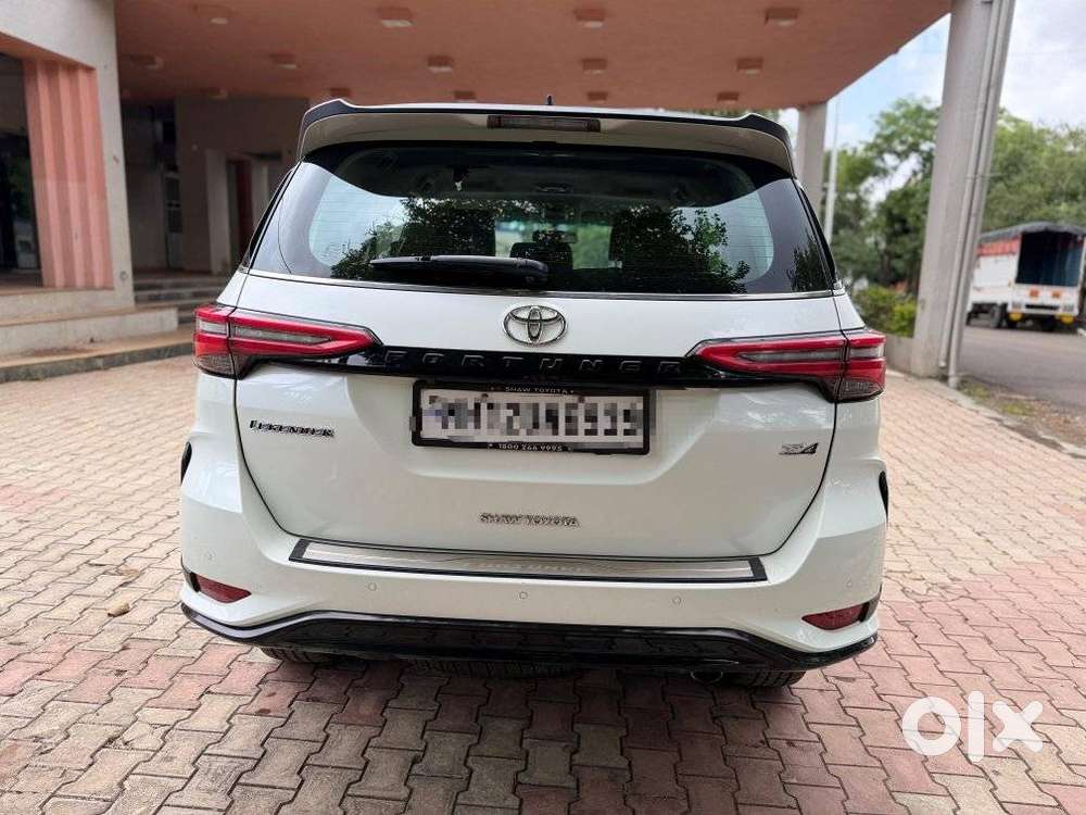 Toyota Fortuner Legender 4x4 At 2.8, 2022, Diesel