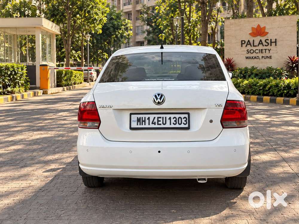 Volkswagen Vento Sport 1.2 Tsi At, 2015, Petrol