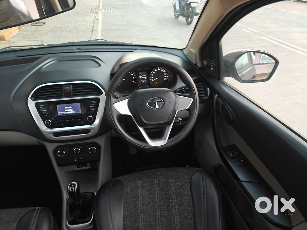 Tata Tiago 1.2 Revotron Xt Option, 2017, Petrol