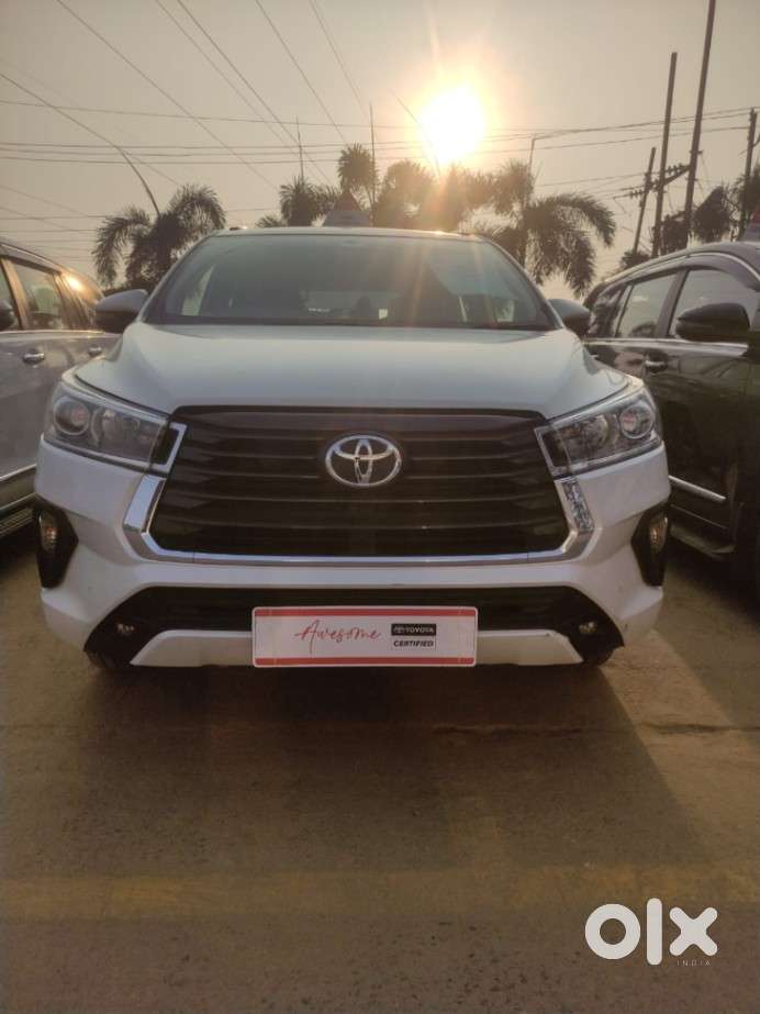 Toyota Innova Crysta [2020-ongoing] 2.4 Vx 8 Str, 2022, Diesel