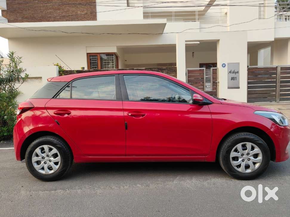 Hyundai I20 Sportz 1.2 Bs-iv, 2017, Petrol