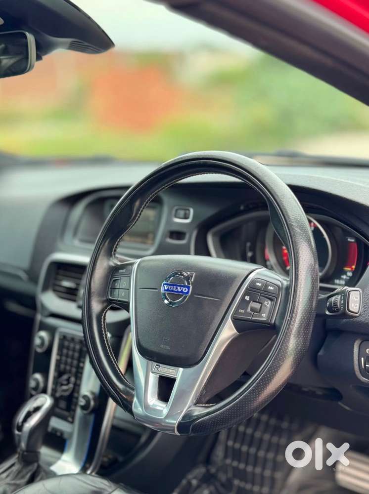 Volvo V40 D3 R Design