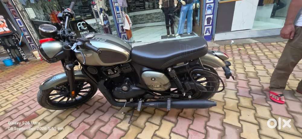 Jawa Bike Model 42 Petrol 2024