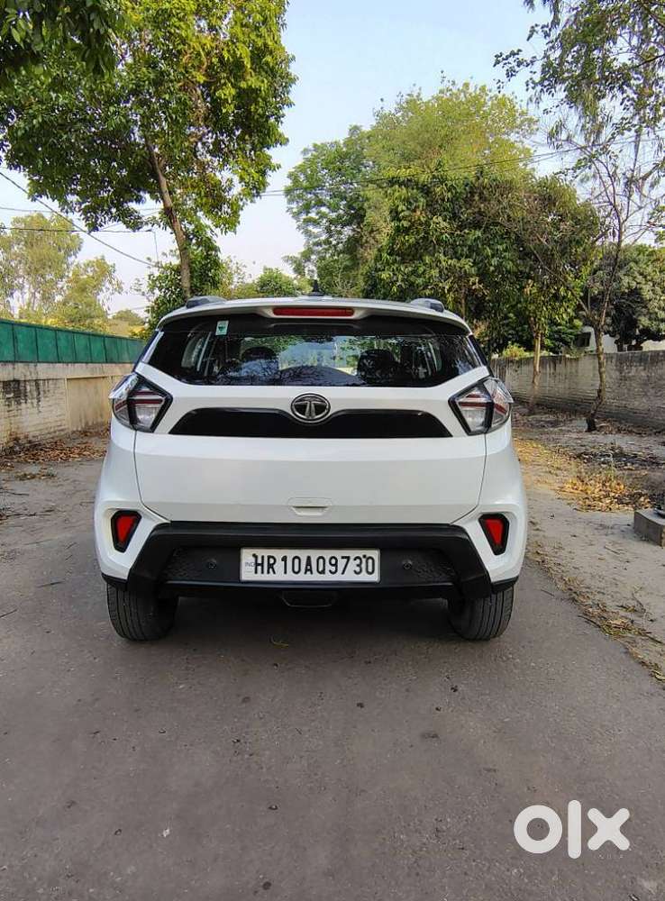 Tata Nexon 1.2 Revotron Xm Plus (s), 2023, Diesel