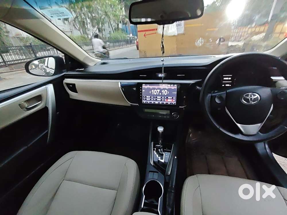 Toyota Corolla Altis Vl At, 2015, Petrol