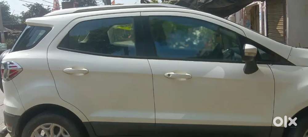 Koi Kam Nhi Hai Gadi Me Ek Dam Fresh Gadi Hai