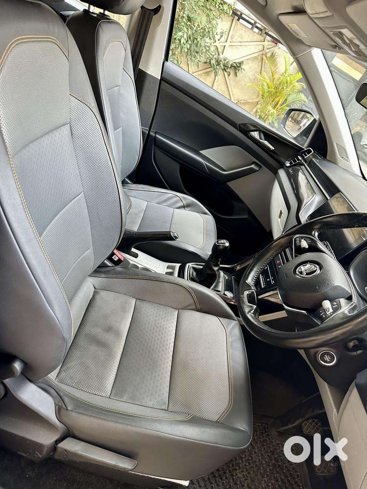 Skoda Kushaq 1.0 Tsi Style, 2022, Petrol