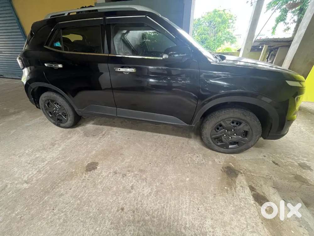 Hyundai Venue Sx Mt 2025