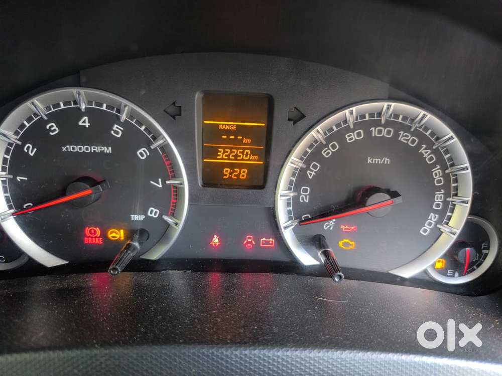 Maruti Suzuki Swift Vxi Bsiv, 2016, Petrol