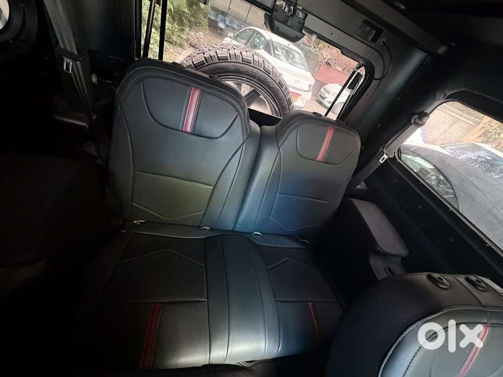 Mahindra Thar Lx 4-str Convertible At, 2023, Petrol