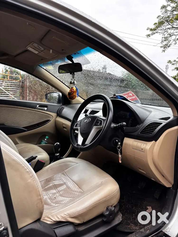 Hyundai Verna 2011 Petrol Well Maintained