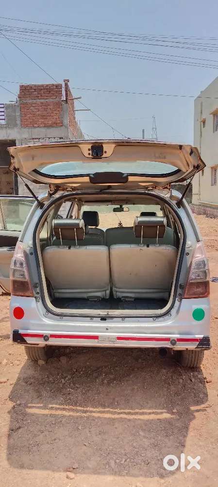 Toyota Innova 2.5 G 2008