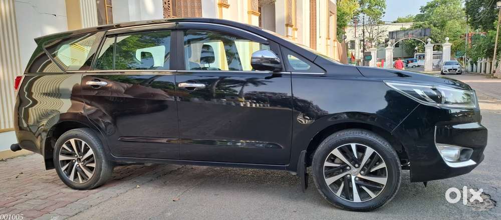 Toyota Innova Crysta 2.4 Z 7 Str, 2024, Diesel