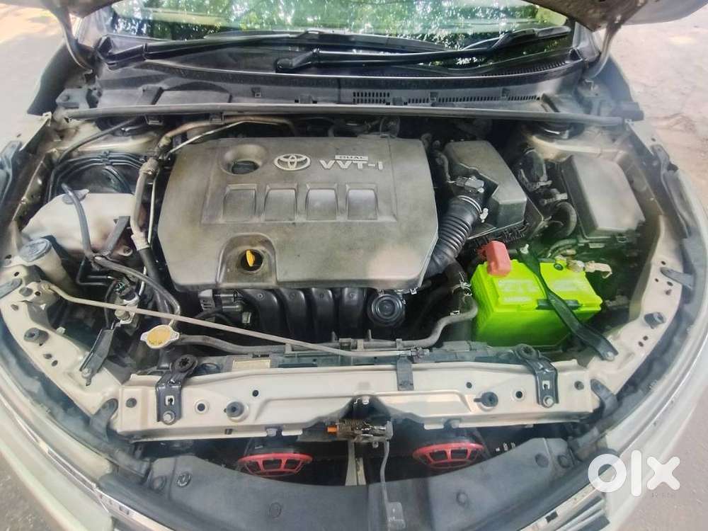 Toyota Corolla Altis 1.8 J, 2015, Petrol
