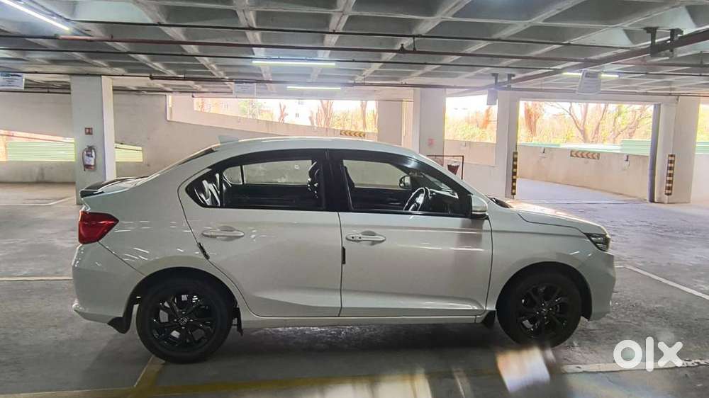 2019 Honda Amaze  Vx -mt Pearl White (ace Edition)