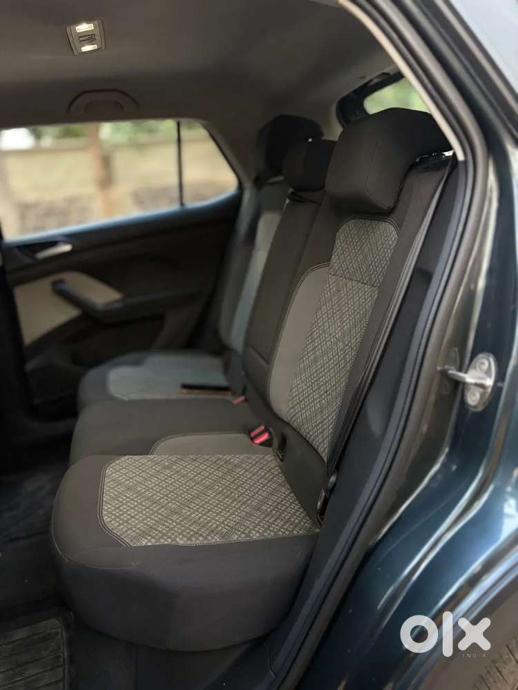 Volkswagen Taigun 1.0 Tsi Highline At, 2023, Petrol