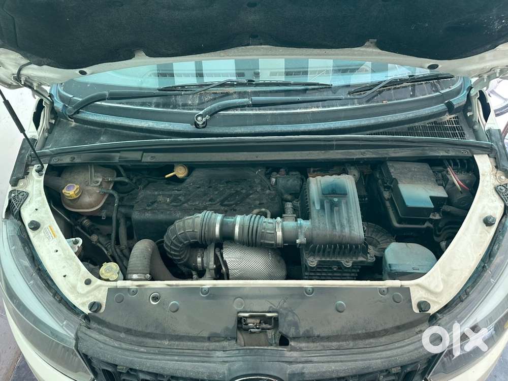 Mahindra Marazzo Diesel 2019