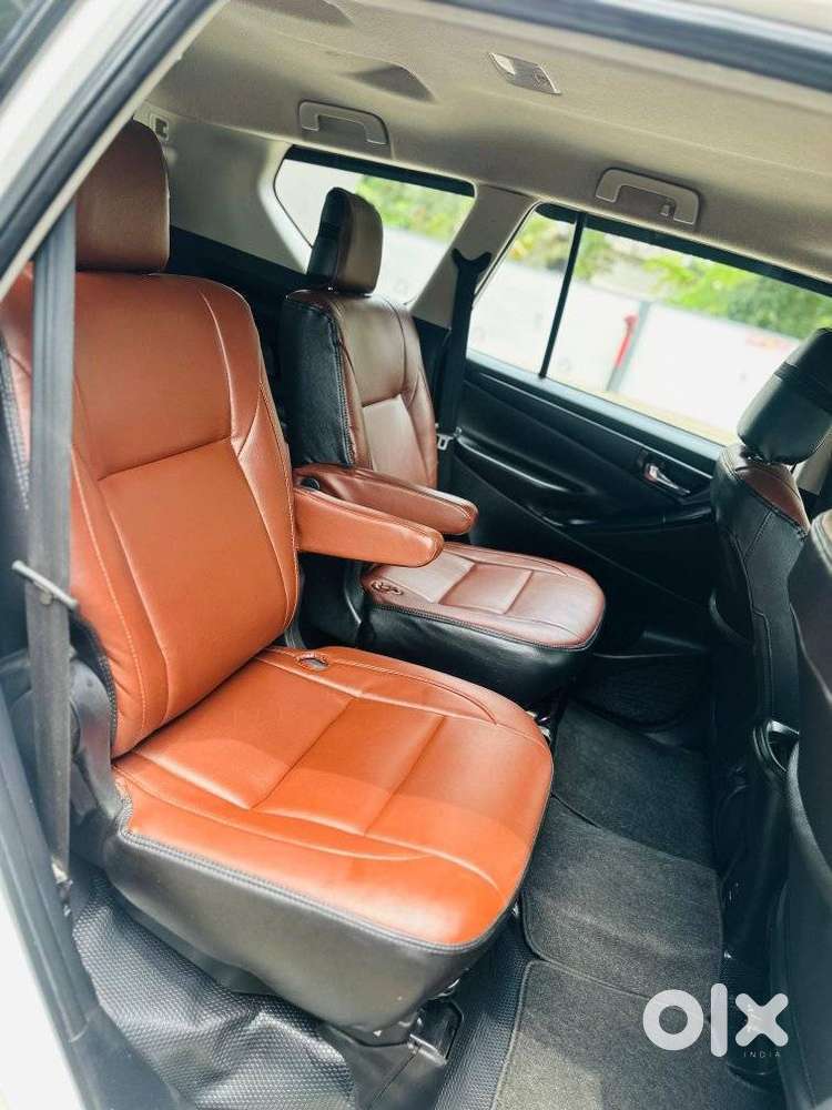 Toyota Innova Crysta [2020-ongoing] 2.4 Gx 7 Str, 2019, Diesel