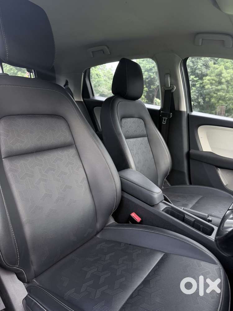 Tata Altroz 1.2 Xza Petrol Dct, 2023, Petrol