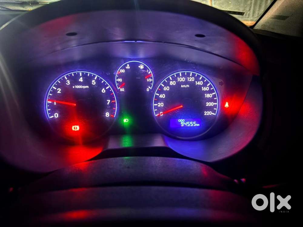 2013 Hyundai Petrol Manual 94555 Km New Apolo Tyres