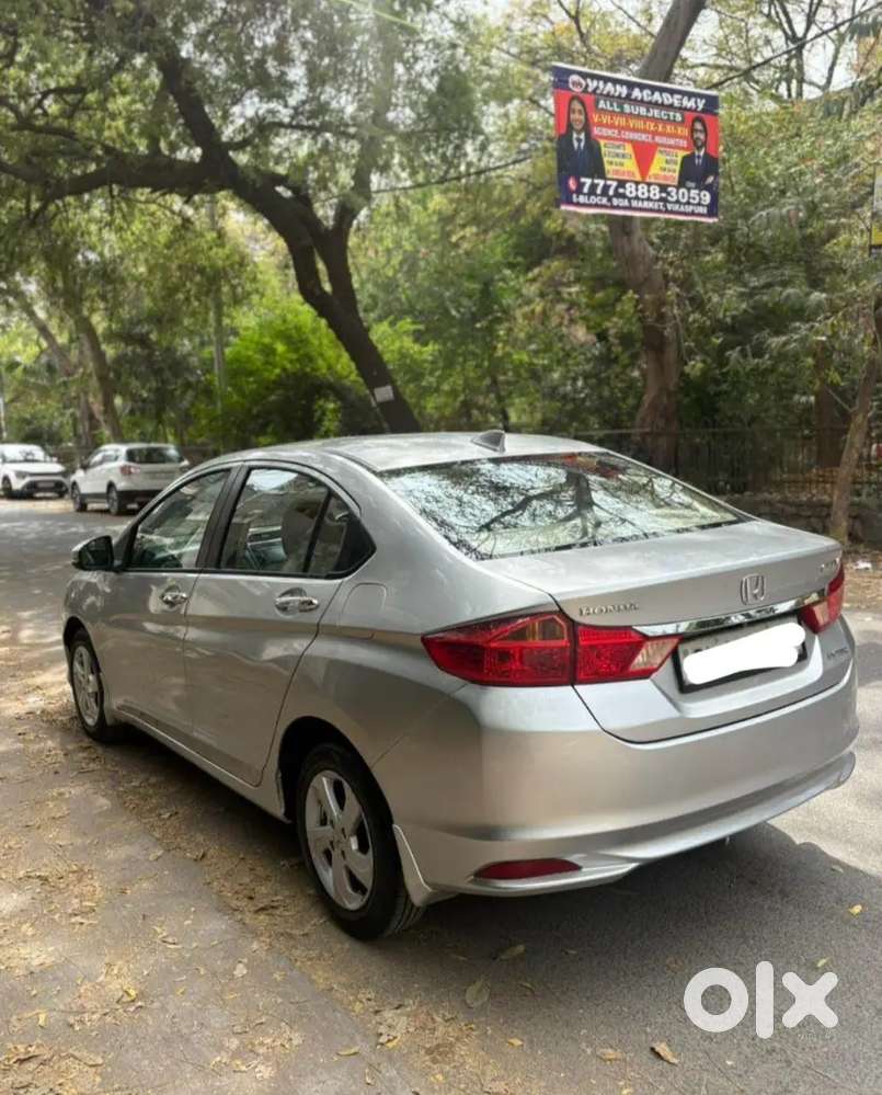 Honda City Vxo Top Model Push Button Start Sunroof 16 December Ki Hai