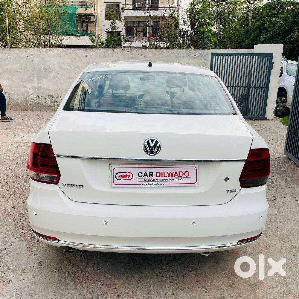 Volkswagen Vento 1.2 Tsi Highline Plus At, 2016, Petrol