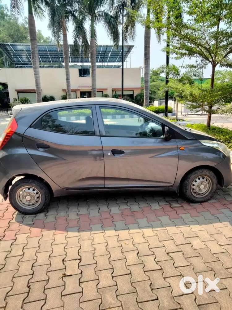 Hyundai Eon Era 2016 Petrol Manual
