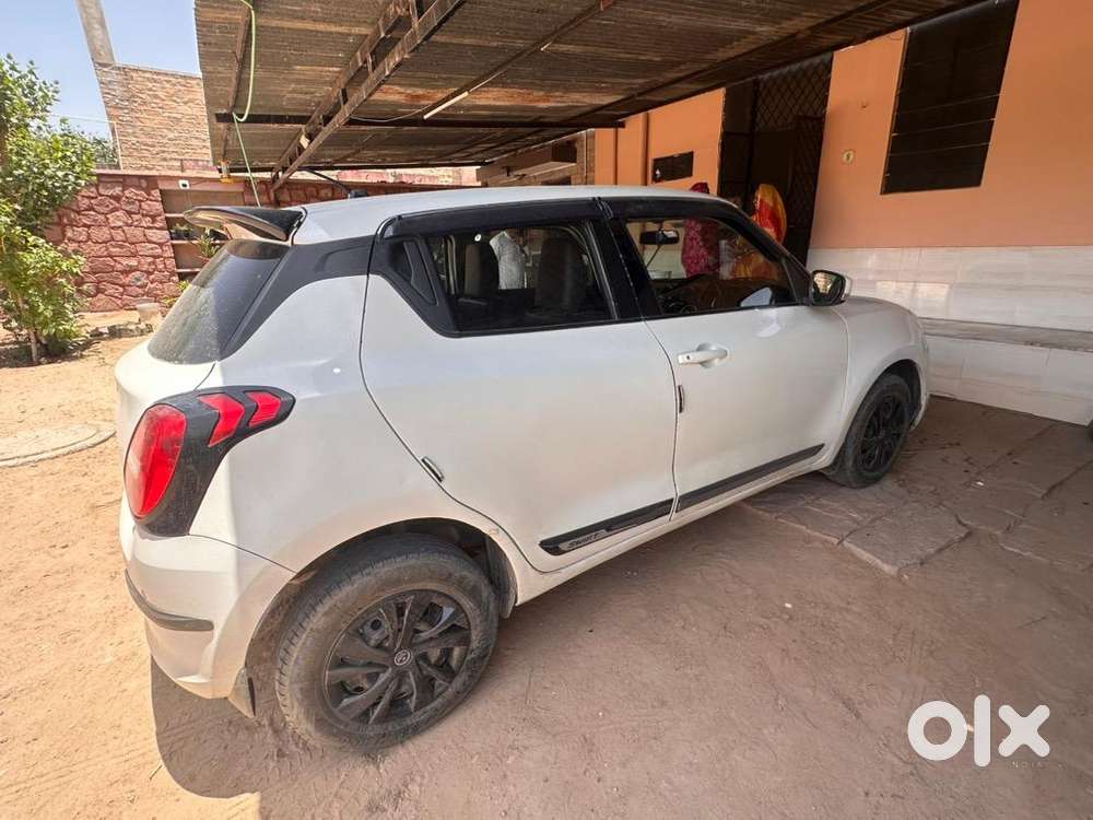 Maruti Suzuki Swift 2023 Petrol 65000 Km Driven