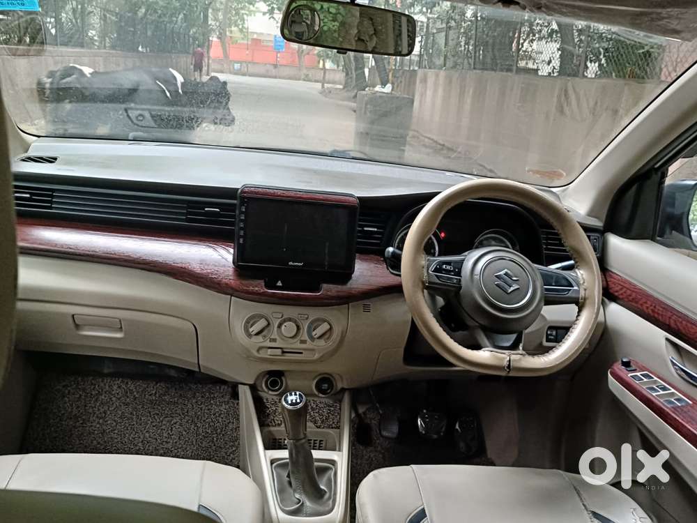 Maruti Suzuki Ertiga 1.4 Vxi Cng Anniversary Edition, 2022, Cng & Hy..